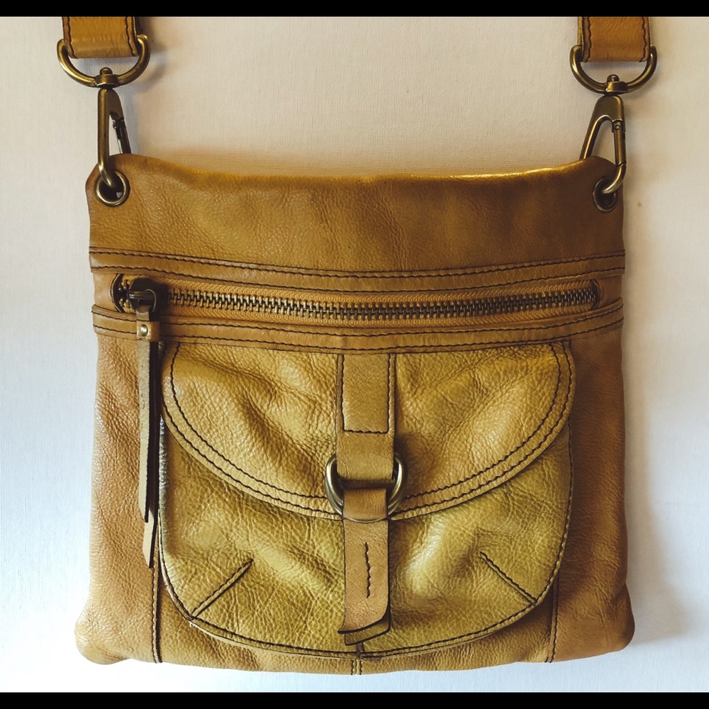 FOSSIL Sasha Cross-Body Bag - Nearly New!!!